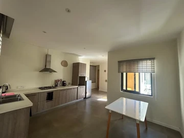 5 Bedroom Villa