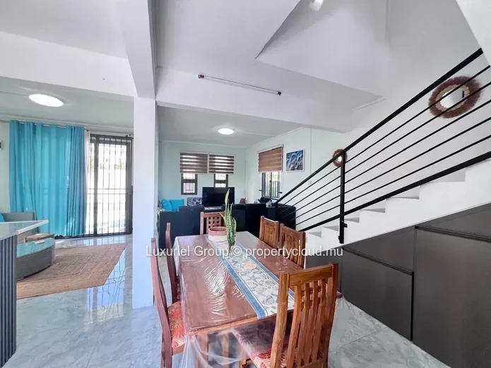 Charming Cosy Villa In Grand Baie – 3 Ensuite Bedrooms, Secure And Well Located