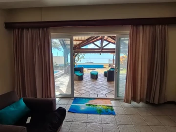 5 Bedroom Villa