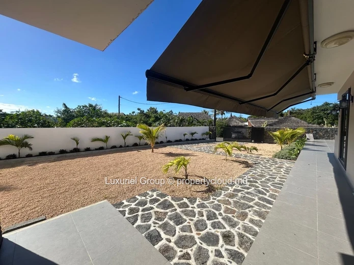  Elegant Fully Furnished Home in Cap Malheureux