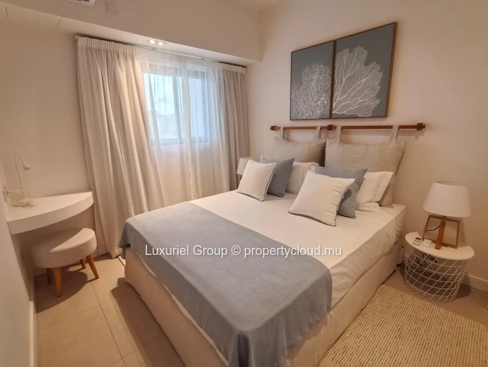Elegant 3-Bedroom Corner Apartment in Beau Plan