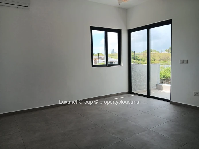 Exceptional 3-Bedroom Home with Pool in Cap Malheureux