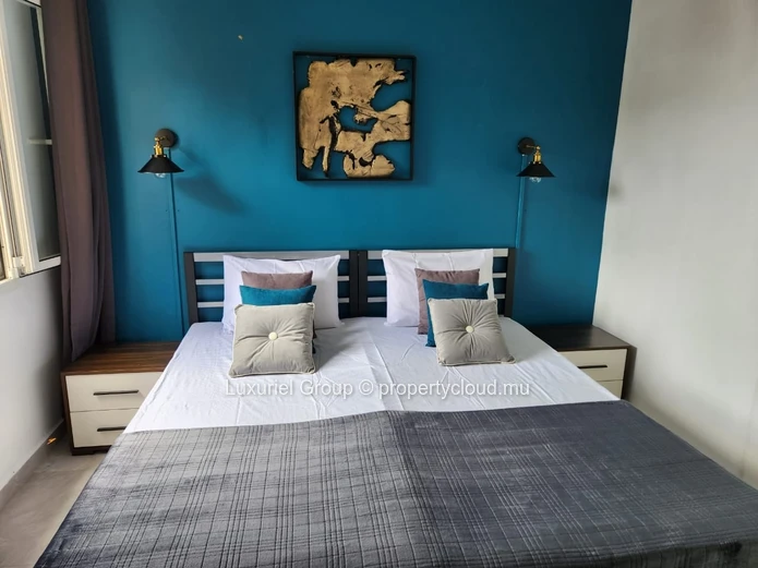 Waterfront Luxury – 2BR En-Suite in Baie du Tombeau