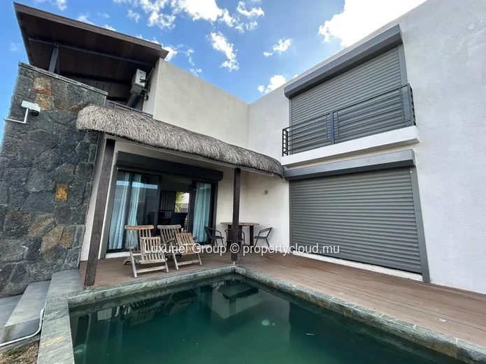 Contemporary Villa with Private Pool and Master Suite – Ideal for Expats