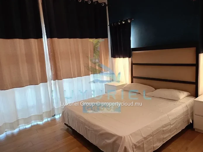 Exclusive 6-Bedroom Luxury Villa with Infinity Pool in Mont Choisy