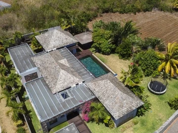 4 Bedroom Villa