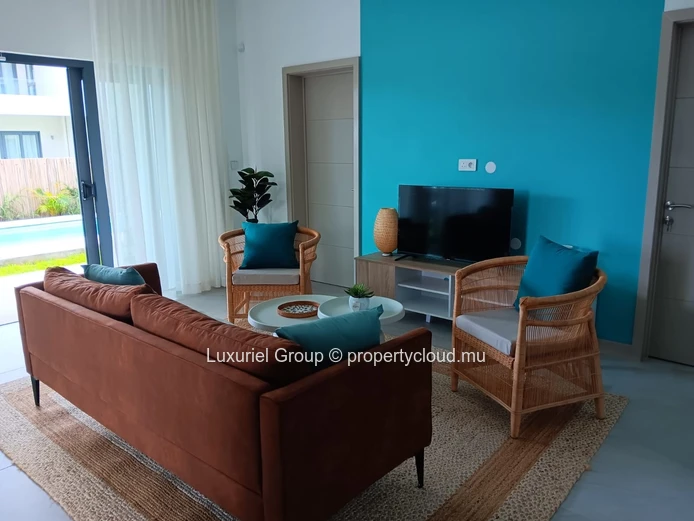 Modern 3-Bedroom Villas-Secure Living with Premium Services