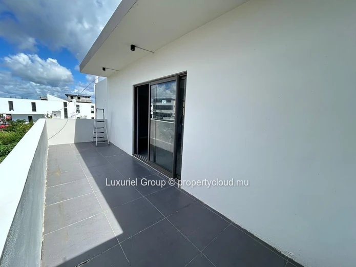 Premium Office Space in Grand Baie, Prime Location