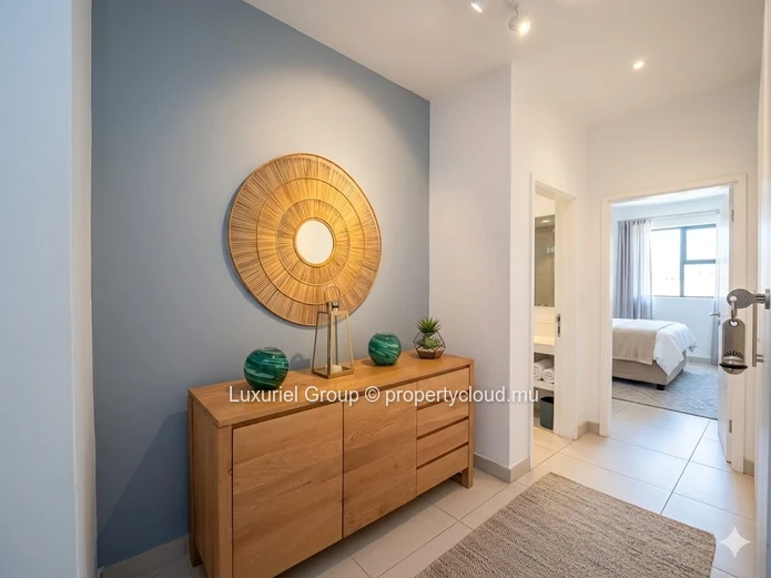 Elegance, Comfort and Walking Distance to the Beach