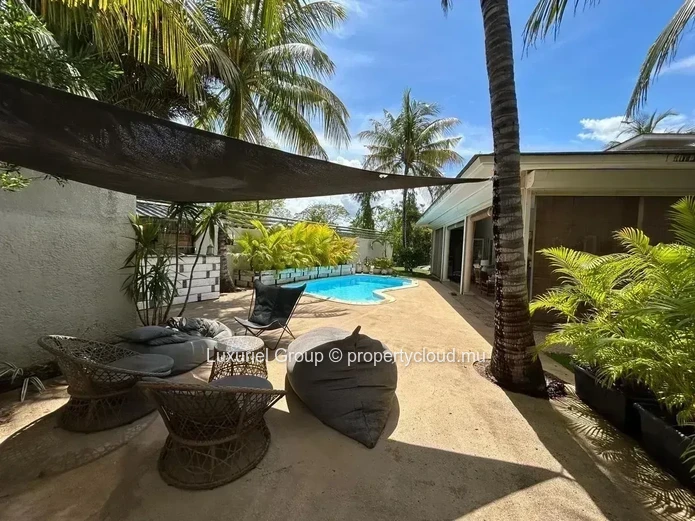 Mauritian Charm Villa at the Heart of a Tropical Haven