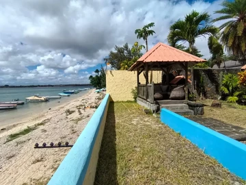 5 Bedroom Villa