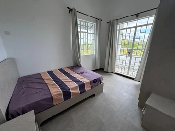 5 Bedroom Villa