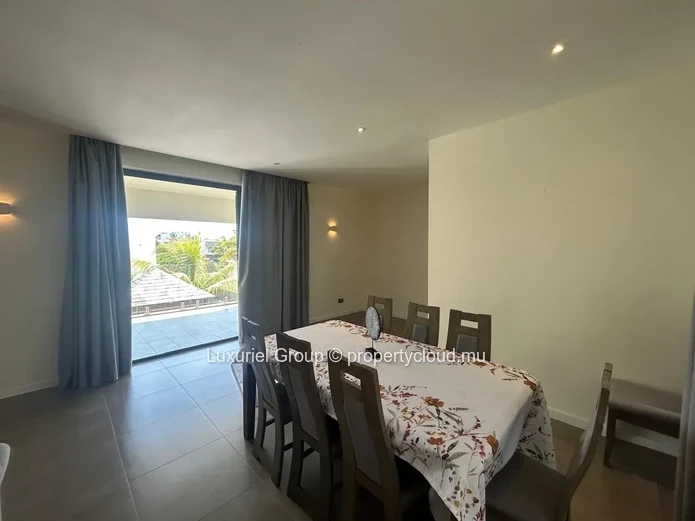 Exceptional Villa with Separate Living Spaces – Mont Choisy