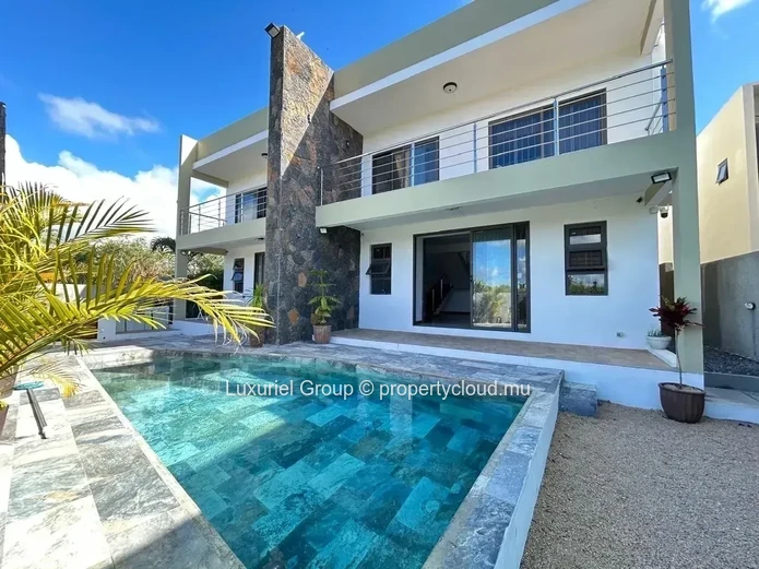 Contemporary Living in the Heart of Grand Baie