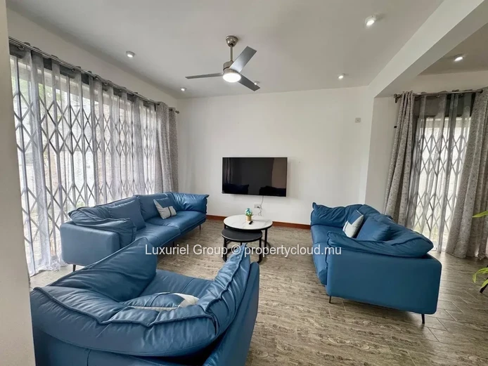 Contemporary Villa for Rent – Grand Baie