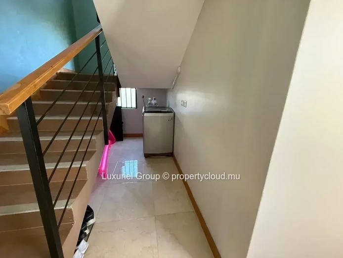 Comfort & Style – Spacious Family Villa For Rent In Grand Baie