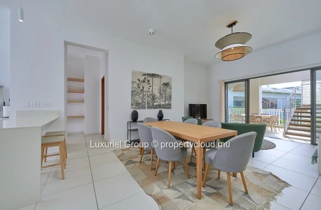 A Rare Tropical Retreat with Private Rooftop Pool in Pereybere