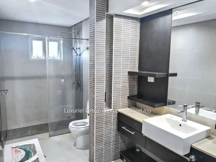 Villa In Small Secure Estate
