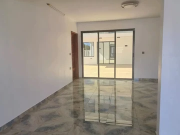 5 Bedroom Villa