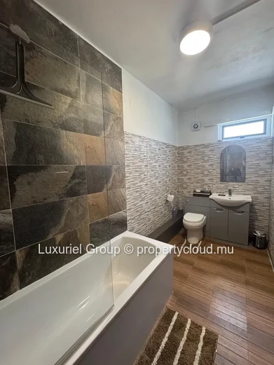 Elegant 2-Bedroom Apartment for Rent Near the Beach in Mont Choisy