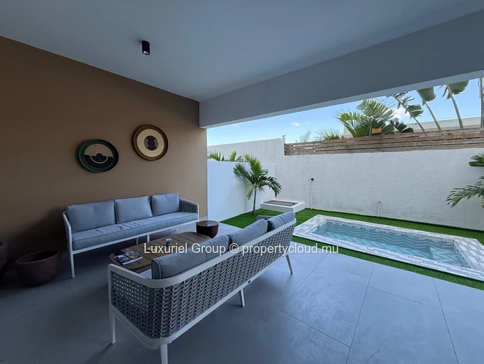 Modern Living In Grand Baie – 3 En-Suite Bedrooms, Private Pool & Terrace