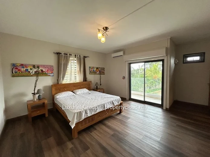High-End 4 Bedroom En-Suite Villa with Pool – Grand Baie