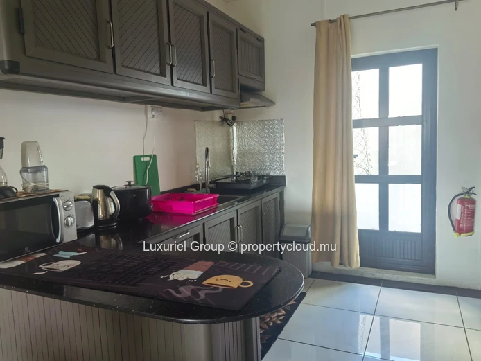 2-Bedroom Apartment with Terrace – Grand Baie