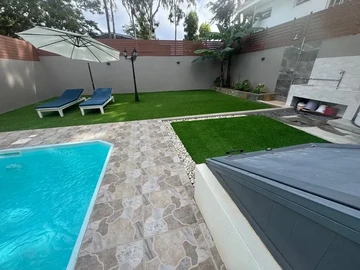 4 Bedroom Villa