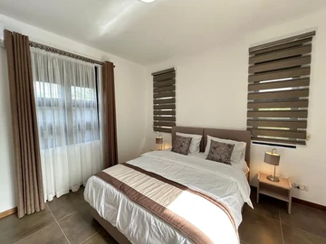 4 Bedroom Villa