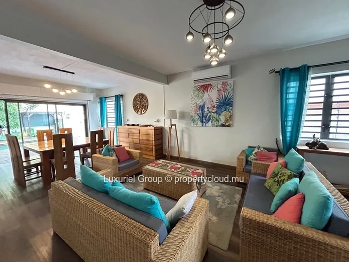 High-End 4 Bedroom En-Suite Villa with Pool – Grand Baie