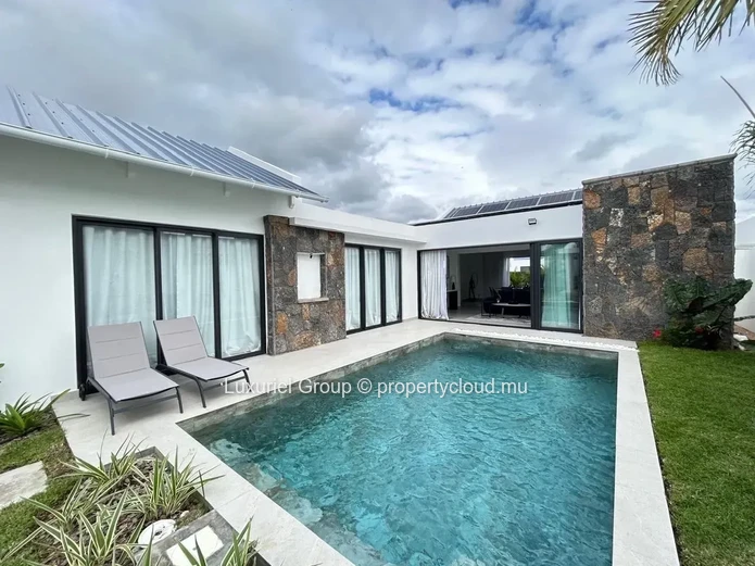 Beautiful Designer Villa with Pool and Outdoor Living Spaces