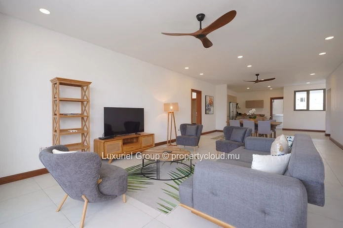 Luxury Apartment for Sale in Pointe aux Canonniers – 3 En-Suite Bedrooms