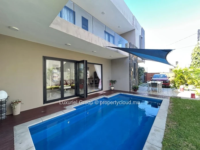 Contemporary 3-Bedroom House in Pereybere – Exclusive Boutique Development