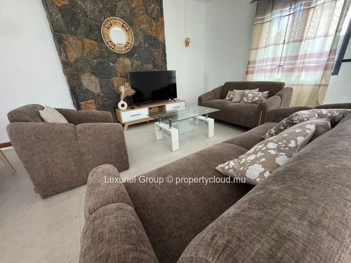 Contemporary 3-bedroom villa with private pool in Grand Baie