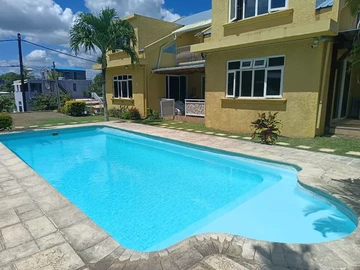 4 Bedroom Villa