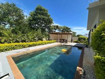 4 Bedroom Villa