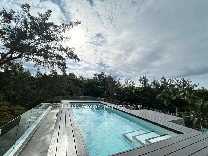 3 Modern Apartments in a Sought-After Coastal Location