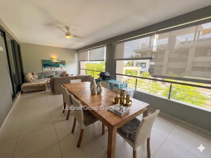 Elegance, Comfort and Walking Distance to the Beach