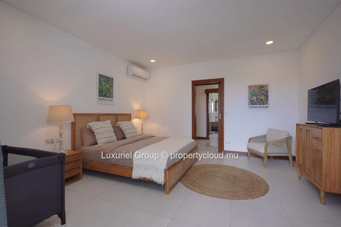 Luxury Apartment for Sale in Pointe aux Canonniers – 3 En-Suite Bedrooms