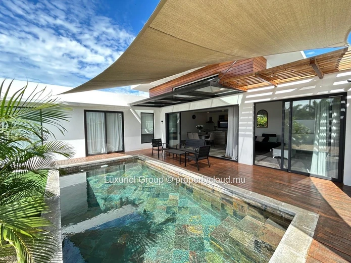 Beautiful 3-Bedroom Villa with Pool and Terrace