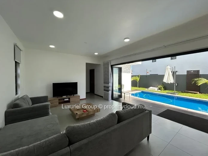 Stunning Villa with Pool, Garden and Terrace in Grand Baie