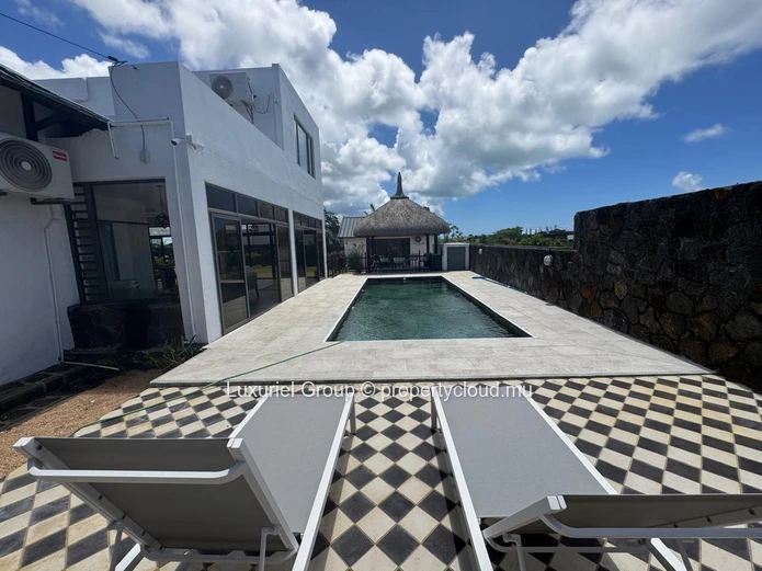 Luxury Property on Expansive Land for sale in Grand Baie