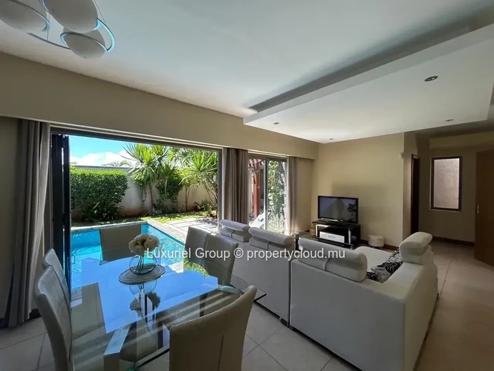 Exquisite Villa with Pool, Garden for Ultimate Comfort