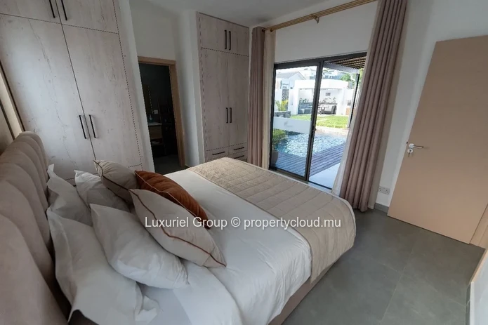 3-Bedroom Villa With Pool, Terrace, And Private Garden