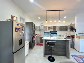 4 Bedroom Villa