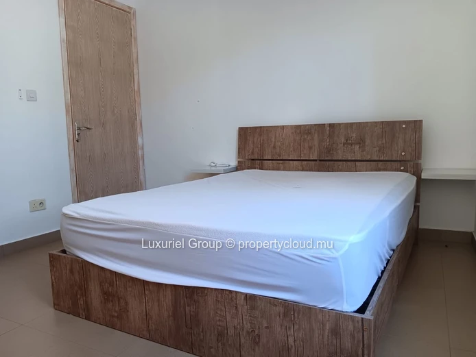 Villa for sale in Grand Baie – 3 bedrooms, swimming pool, secure residence