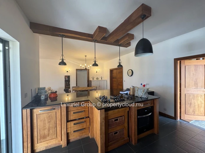 Luxury Property on Expansive Land for sale in Grand Baie
