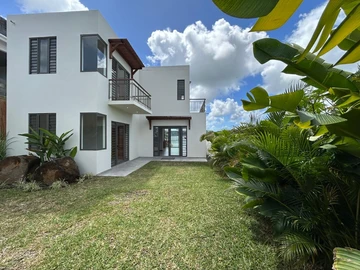 4 Bedroom Villa