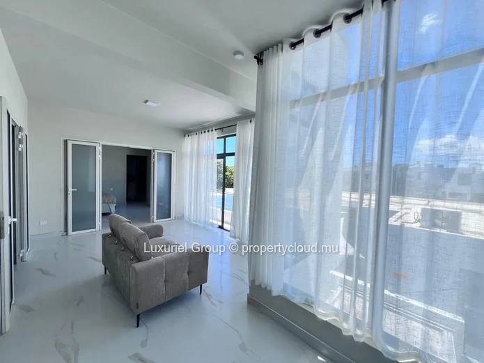 4-Bedroom Villa With Private Pool In Grand Baie