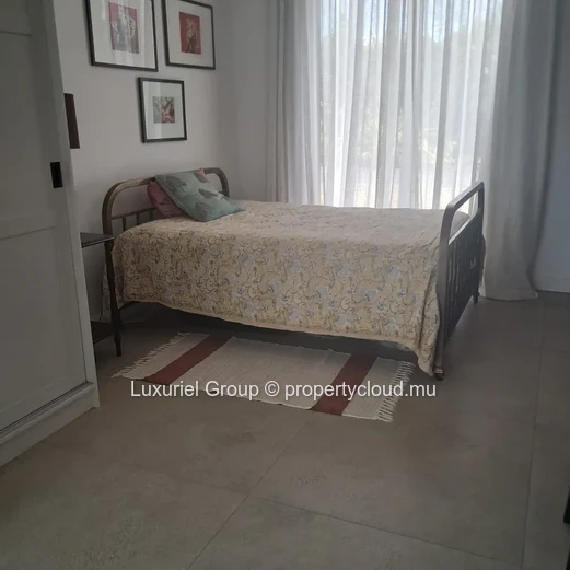 Stunning 4-Bedroom Villa in Secure Mont Piton Estate
